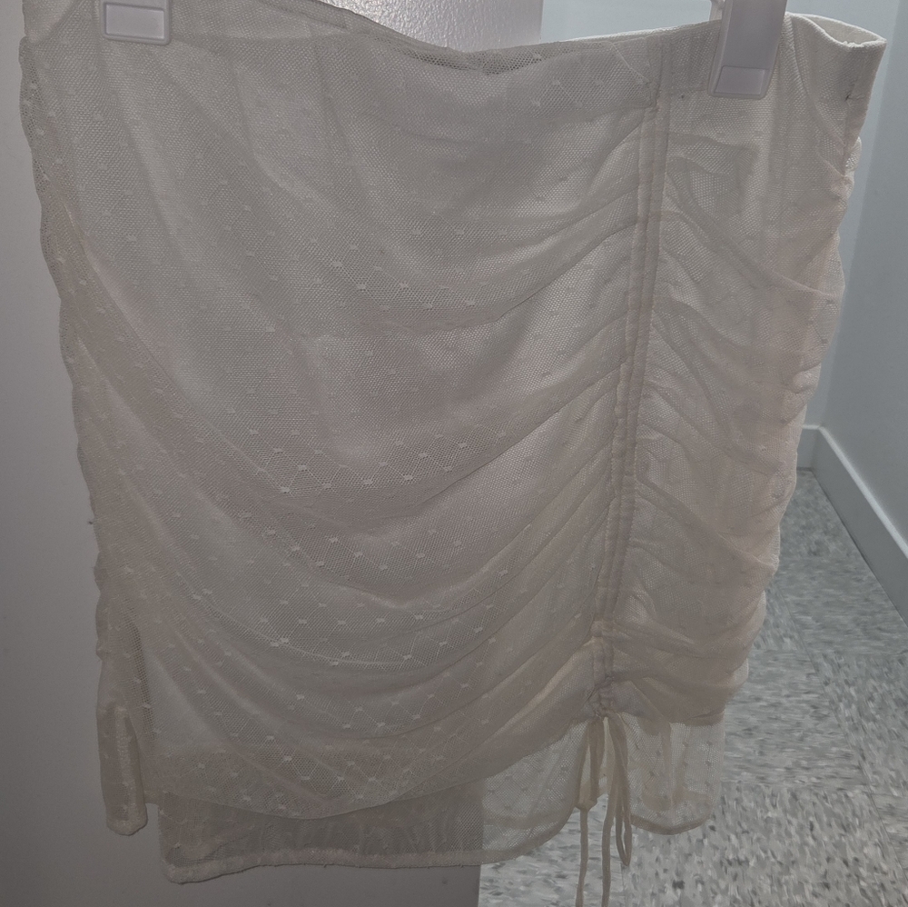 Elegant Cream Ruched Skirt, Size 16-18 XL